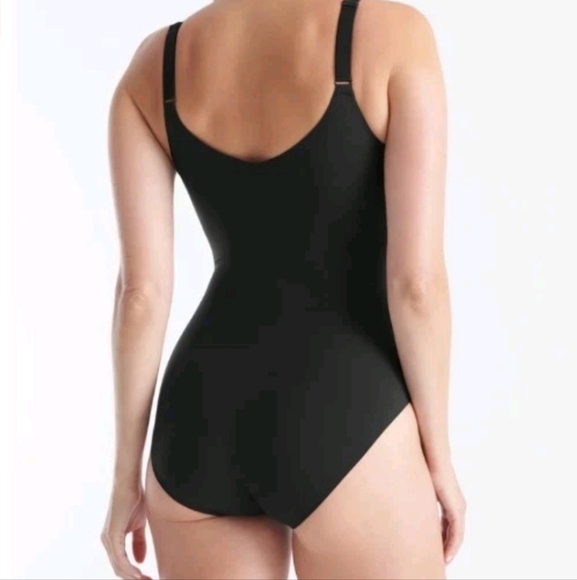 Knix Womens Black LuxeLift Bodysuit M - Picture 2 of 11